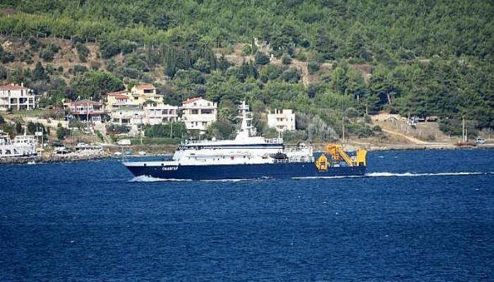 Rus Kurtarma Gemisi, Çanakkale Boğazı'ndan Geçti