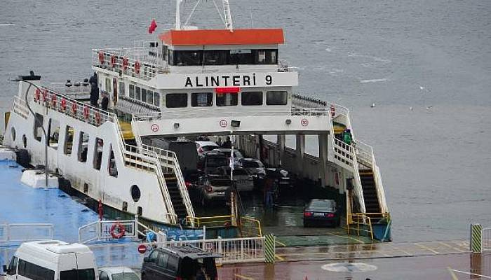 Gökçeada ve Bozcaada'ya Yarın Bazı Feribot Seferleri İptal Edildi