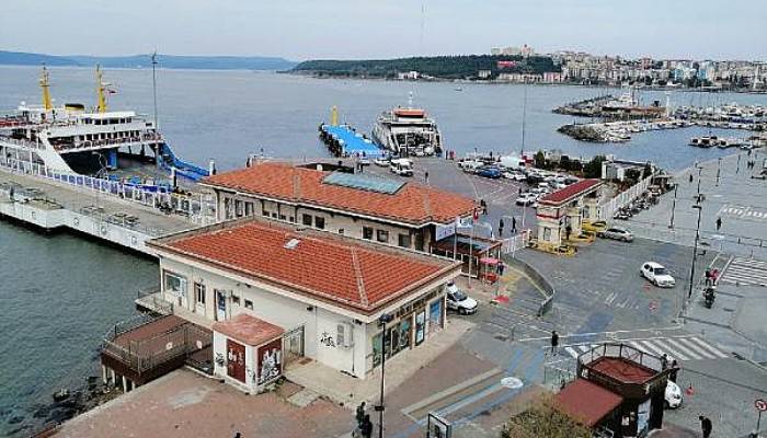 Çanakkale'de 65 Yaş Üstü Kişiler Feribotlara Binemeyecek