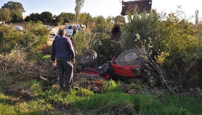 Traktörün Altında Kalan Suriyeli Hilef, Ağır Yaralandı