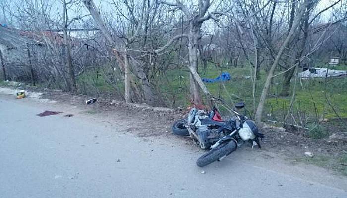 Motosiklet Sürücüsü Hayatını Kaybetti 