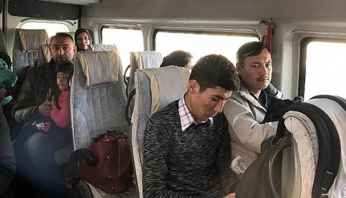 Çanakkale’de 17 Afgan Kaçak Yakalandı