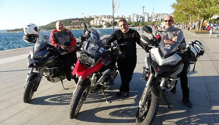 3 Motosiklet Tutkunu, Bayram Tatilini Yolda Geçirdi