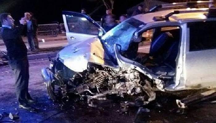  Bayramiç'te TAK'a Çarpan Aracın Sürücüsü Hayatını Kaybetti 