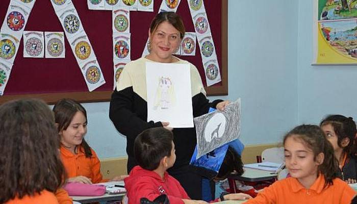 Aysel Öğretmen, 'Benim Adım Öğretmen' Şarkısına Klip Çekti
