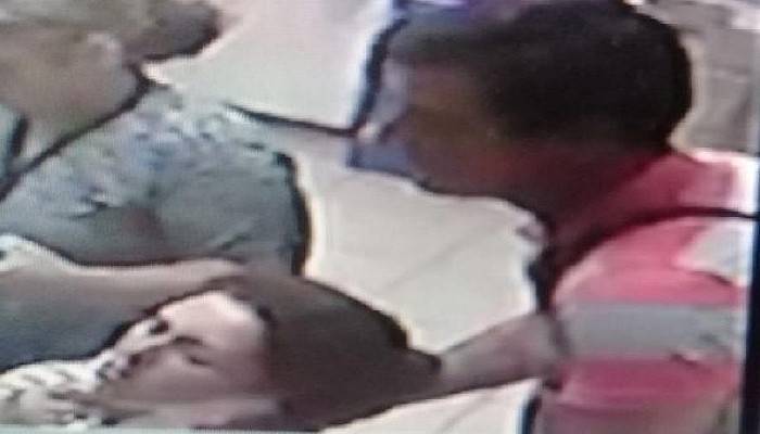 Markette Başına Floresan Lamba Düşen Kadın Yaralandı