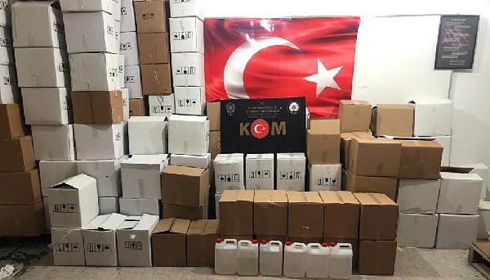 Çanakkale'de 4 Ton Sahte Etil Alkol Ele Geçirildi