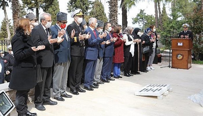 Çanakkale'de, Dumlupınar Denizaltısı Şehitleri Anıldı