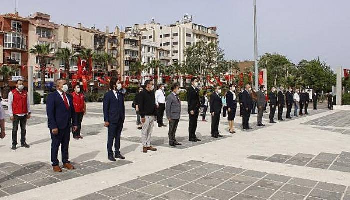 Çanakkale’de 19 Mayıs, Sosyal Mesafeli Kutlandı