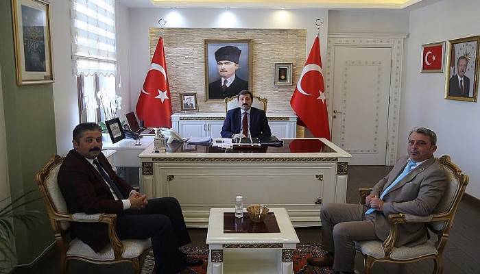 Başkan Uygun'dan Vali Tavlı'ya Ziyaret