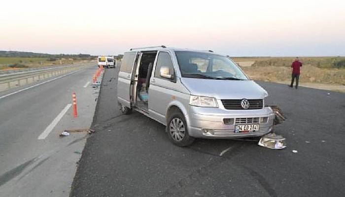 İki Araç Çarpıştı: 1’i Ağır 5 Yaralı