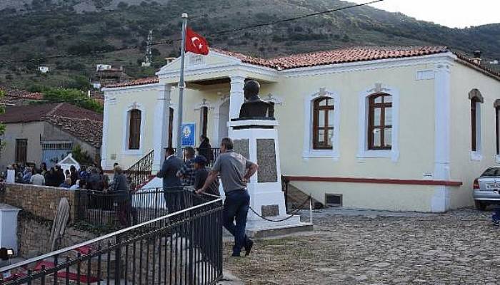 Gökçeada'da, 5 Okulda Yüz Yüze Eğitime Ara Verildi