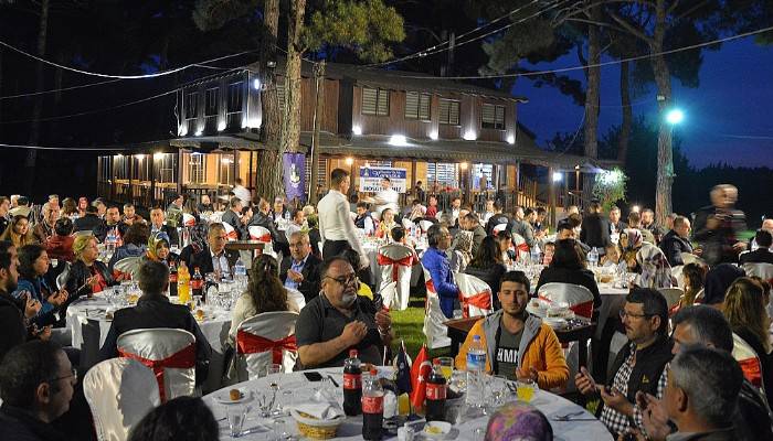 Ticaret Borsası'ndan Geleneksel İftar Yemeği 