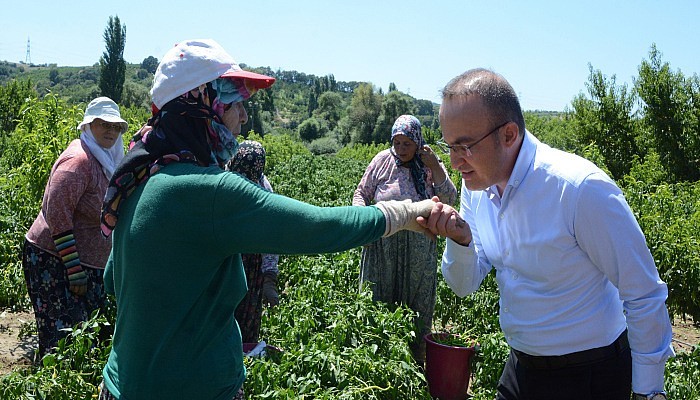 “Çiftçilerimiz Emeği ve Alın Terini Toprakla Buluşturuyor”