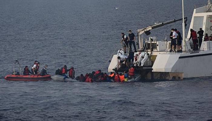 Yunanistan'ın Ölüme Terk Ettiği 84 Kaçak Göçmen Kurtarıldı