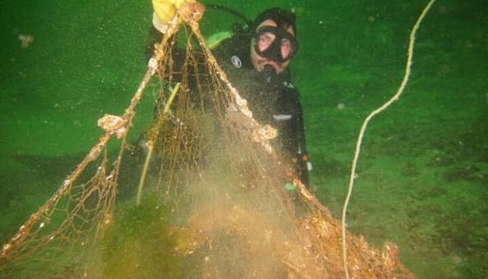 Prof. Dr. Ayaz: Marmara Adası'nda Deniz Dibi Ağ Mezarlığı Haline Geldi