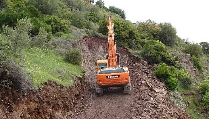 'Afet Bölgesi' Assos Antik Liman Yolunda, Kaya Islahı Başladı