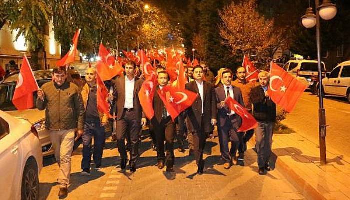 Bayramiç'te Cumhuriyet Yürüyüşü Düzenlendi