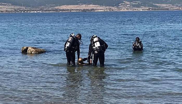 Çanakkale’de Denize Düşen Balıkçı Boğuldu