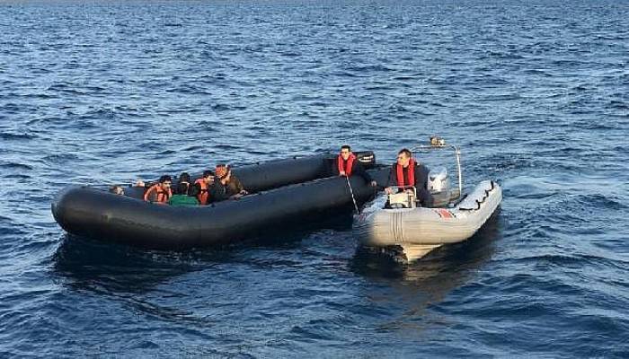 Çanakkale'de Lastik Botlarda 34 Kaçak Göçmen Yakalandı