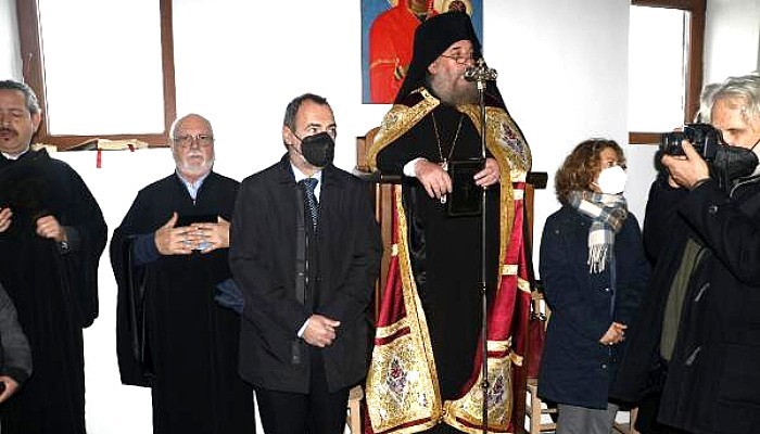 Patrik Bartholomeos ile Yunanistan Dışişleri Bakan Yardımcısı Gökçeada'da Ayine Katıldı
