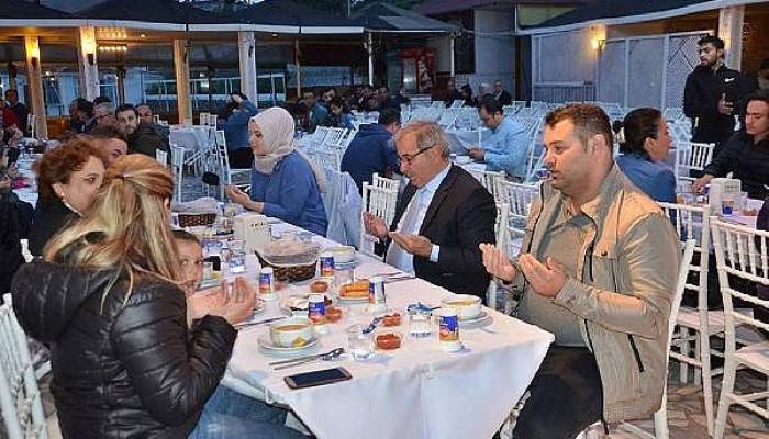 Gelibolu Belediyesi, Personeline İftar Verdi