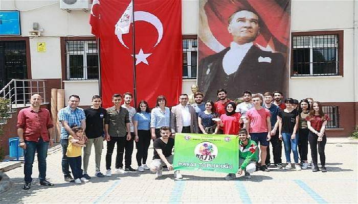 Üniversite Öğrencileri, Osmangazi İlkokulu'nu Renklendirdi