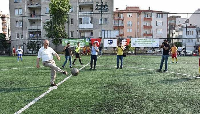 Çanakkale Belediyesi Birimler Arası Futbol Turnuvası Başladı