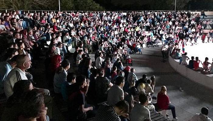 Biga'da Açık Hava Sinema Günleri Sona Erdi