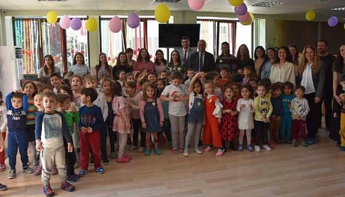 Atam Kreş'in Minikleri, 23 Nisan Coşkusunu Yaşadı