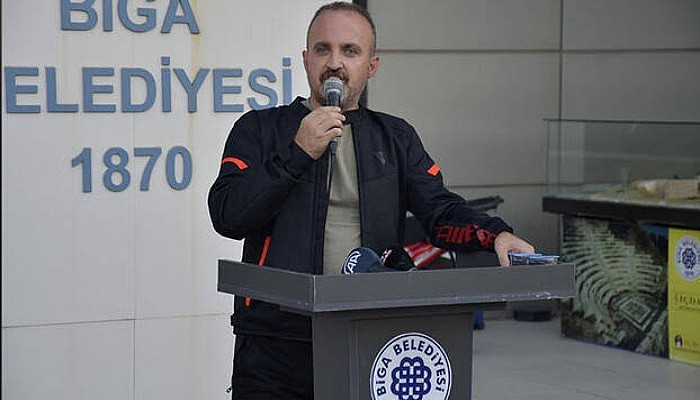 AK Parti'li Turan: Adam Sanki İzmir'in Değil de Atina'nın Belediye Başkanı