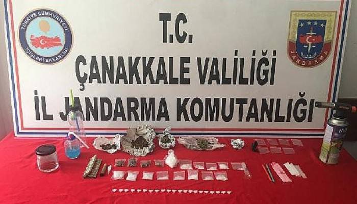 Kaza Sonrası Arama Yapılan Otomobilde Uyuşturucu Ele Geçirildi