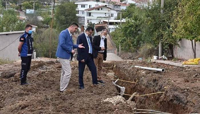 Çan Belediye Başkanı Öz, Altyapı Çalışmalarını Yerinde İnceledi