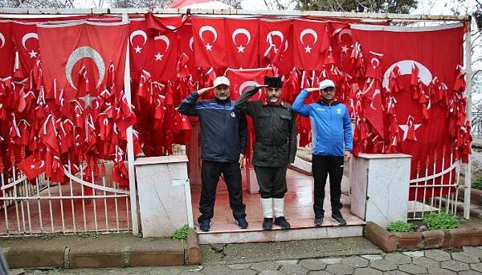 Şehitler İçin Çanakkale'ye Yürüyen Gazi Torunu, Gelibolu'ya Ulaştı