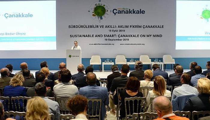 'Aklım Fikrim Çanakkale' Konferansı