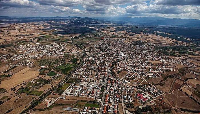 Bayramiç'in Tarihi ve Coğrafi Yapısı 