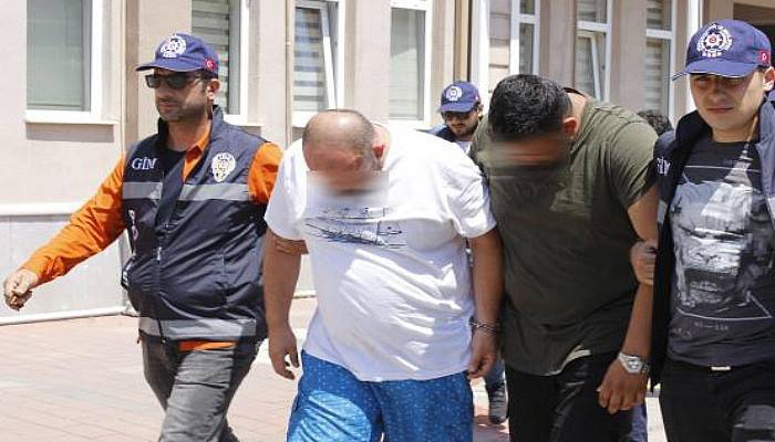 Çanakkale'de 50 Kaçak ve 5 Organizatör Yakalandı