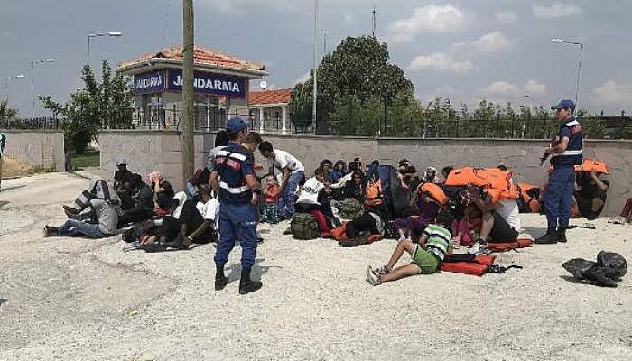 Ayvacık'ta 101 Kaçak Göçmen Yakalandı