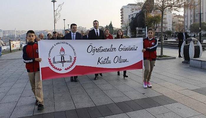 Çanakkale'de Öğretmenler Günü Kutlandı