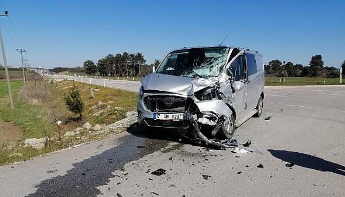 Ayvacık'ta Trafik Kazası: 1 Yaralı