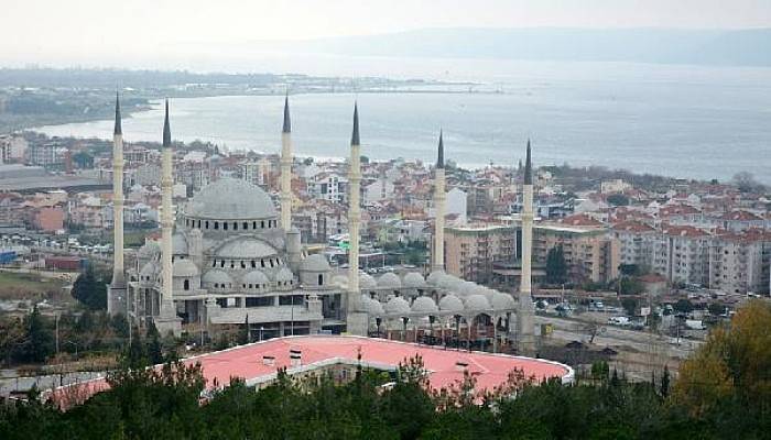Diyanet'ten ÇOMÜ Cami İnşaatına 1 Milyon TL Destek
