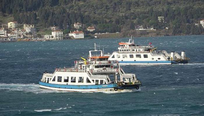 Gökçeada ve Bozcaada’ya Feribot Seferleri Yapılamıyor