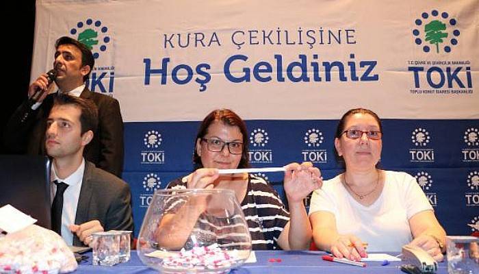 Çanakkale'de TOKİ Konutları İçin Kura Heyecanı Yaşandı