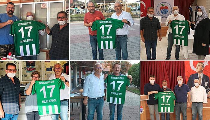 Bayramiç Belediyespor, Forma Dağıtıyor 