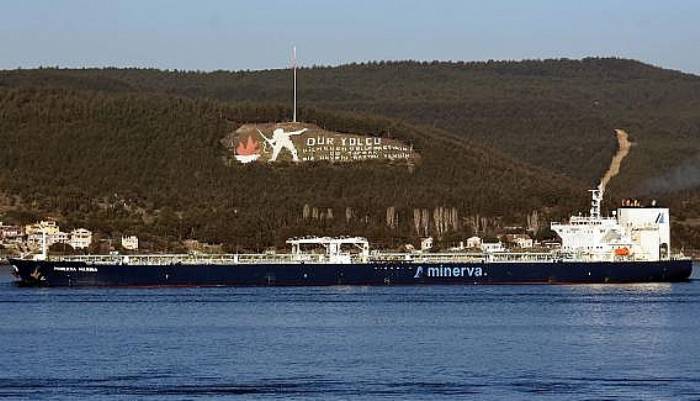 Çanakkale Boğazı Tek Yönlü Trafiğe Açıldı