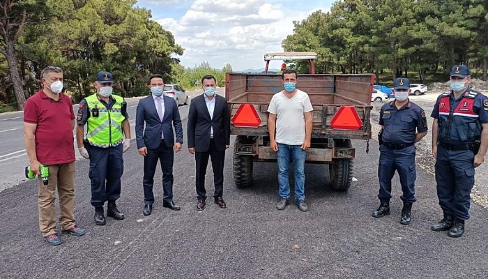 Bayramiç‘te Tarım Araçlarının Görünürlüğüne Dikkat Çekildi