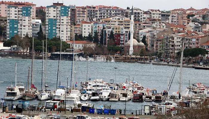 Lodos, Deniz Ulaşımını Aksattı