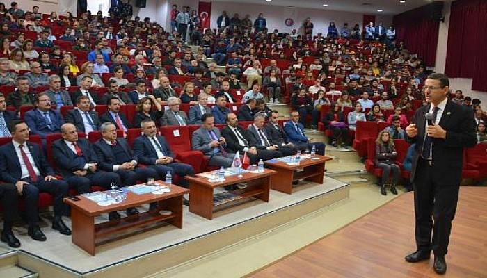 Sayıştay Başkanı ÇOMÜ'de Konferans Verdi