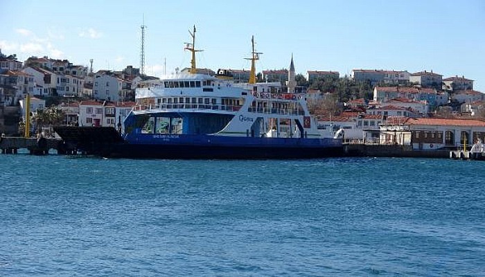 Bozcaada’ya Yaz Boyunca Midibüs ve Otobüs Geçişleri Yasaklandı