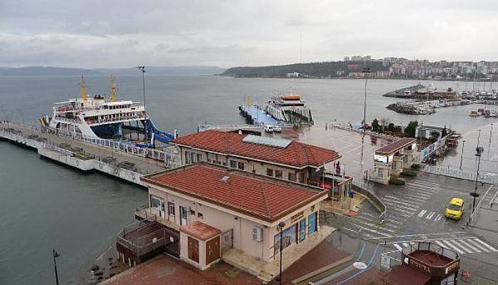 Gökçeada ve Bozcaada’ya Feribot Seferleri Yapılamıyor